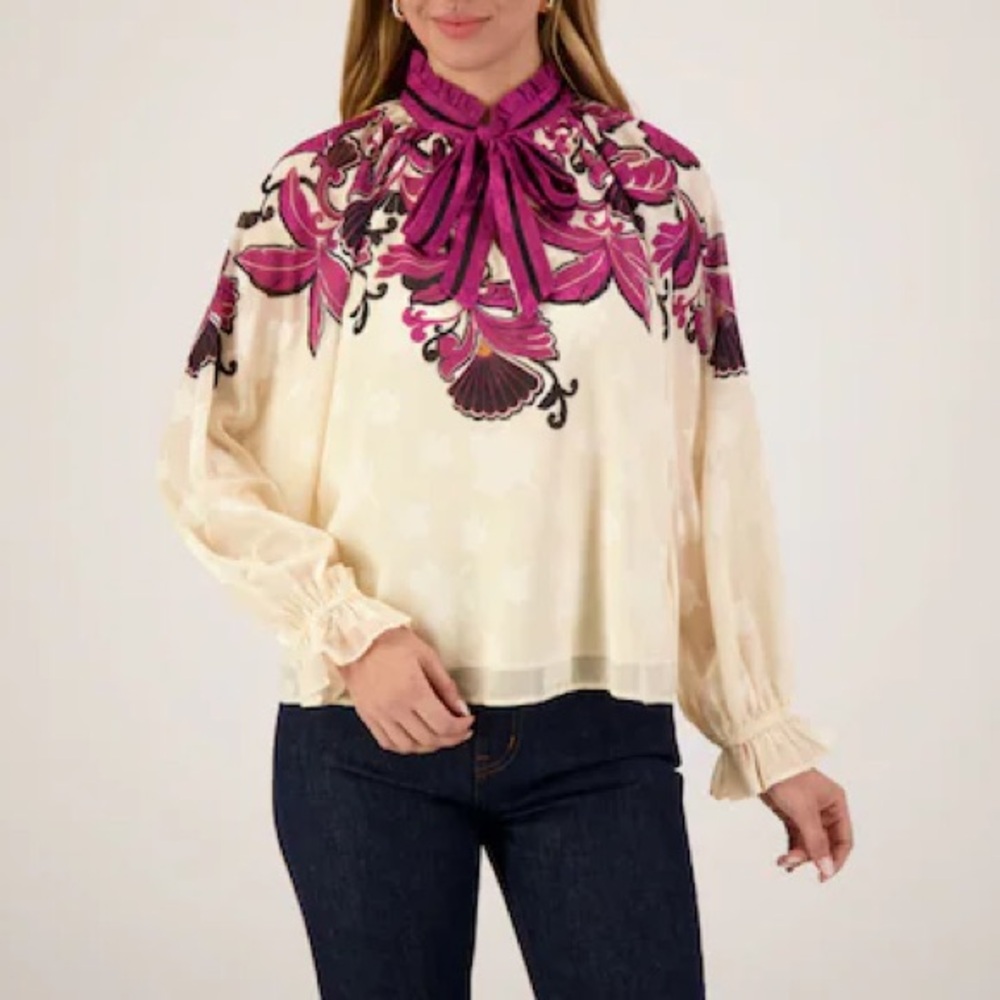 CIEBON Kimi Floral Print Tie Neck Blouse in Cream Multi NWT Small